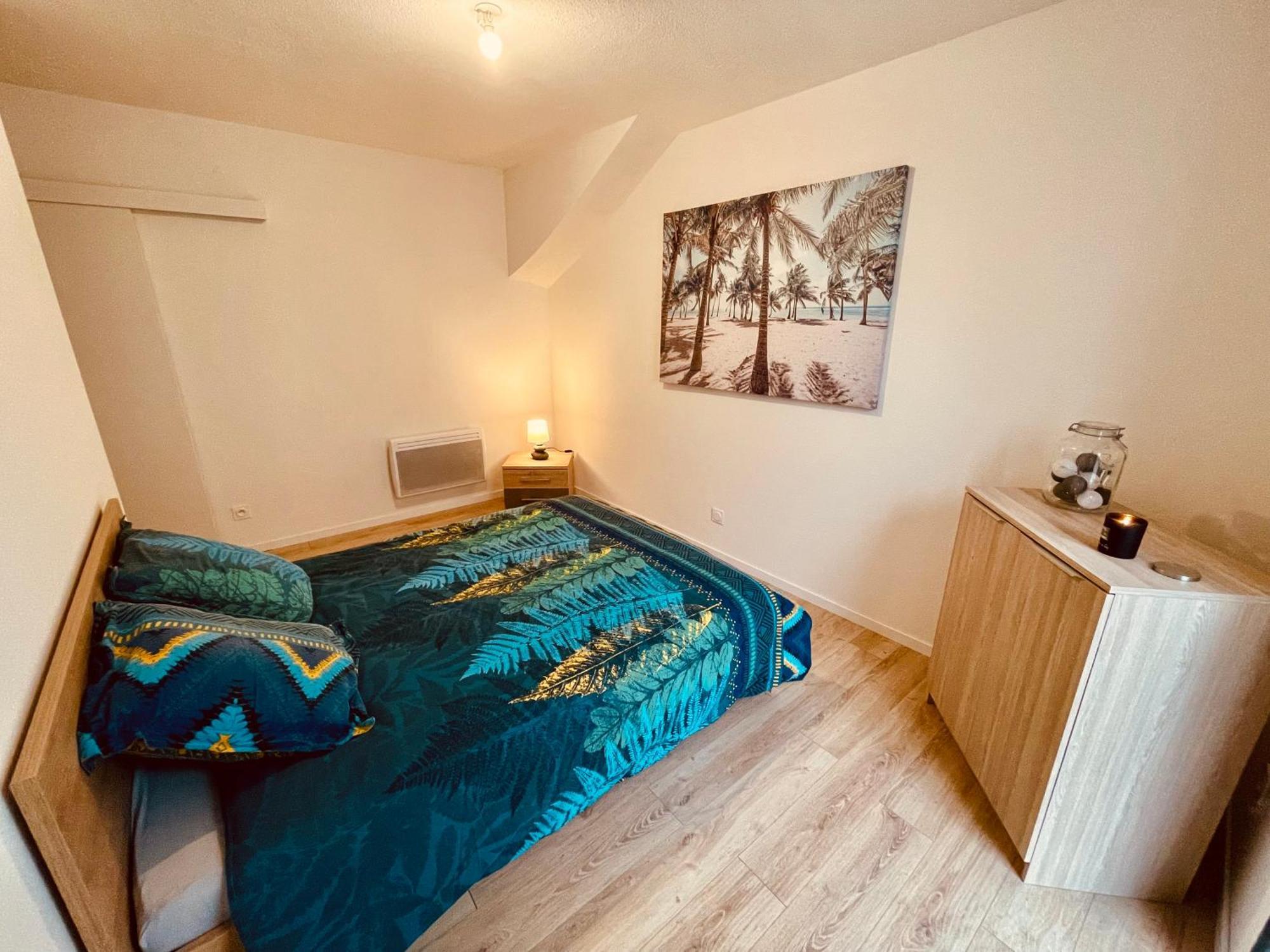 La Cave Aux Lumieres - Proche Centre-Ville - 2 Chambres - Wifi Renaison 외부 사진